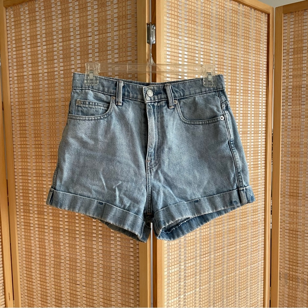 Gap 1969 denim high-rise shorts.